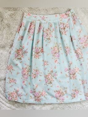 Mint Floral Linen Midi Skirt Size: Medium